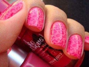 pink-leopard-nail-design-300x225.jpg